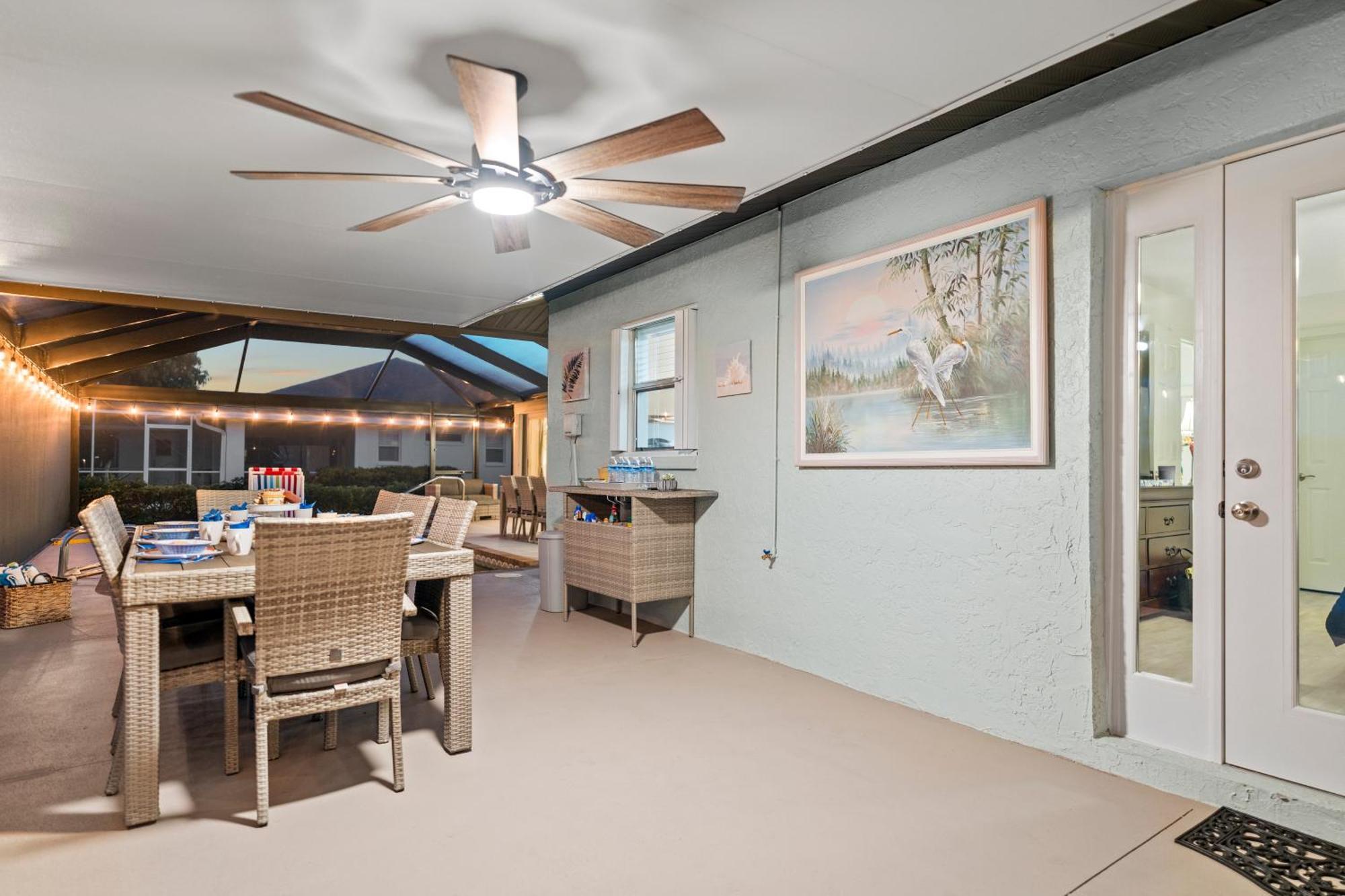 Serenity Waterfront Villa With King Suite, Private Pool, Great Lanai Enclosure And Long Water Views Cape Coral Ngoại thất bức ảnh